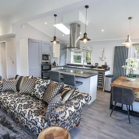 펜션 Ewe Crag Beck 휫비